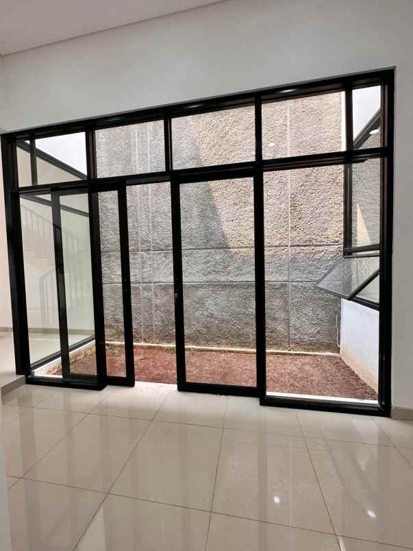 dijual rumah siap huni di ceger cipayung jaktim