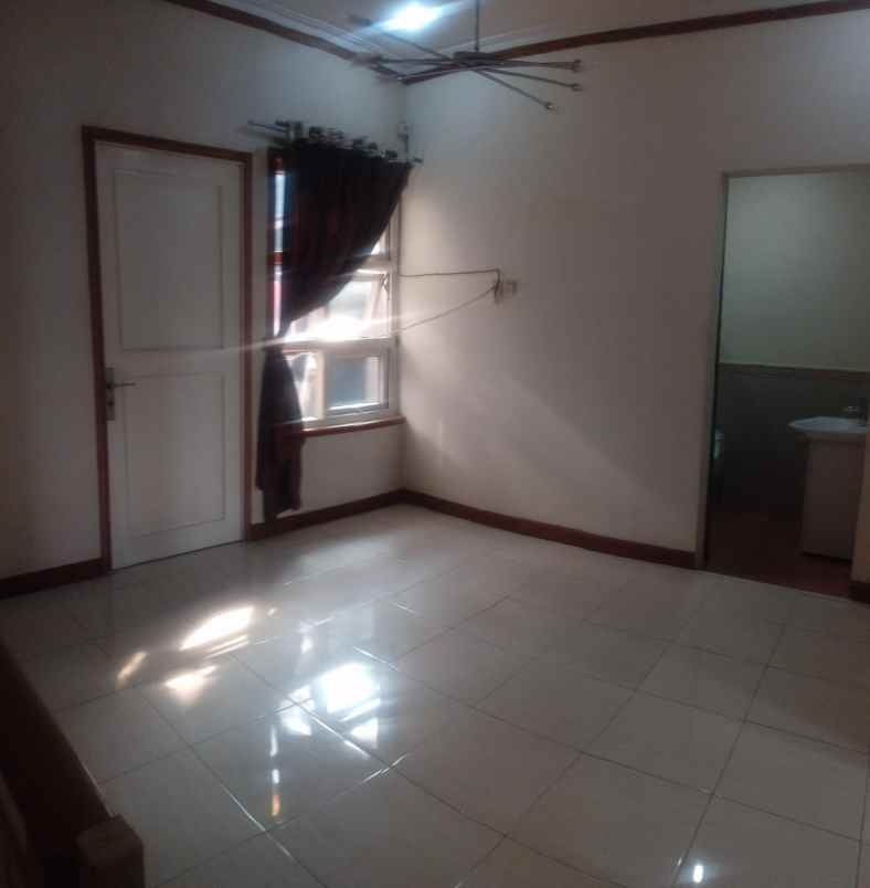 dijual rumah siap huni di cibubur country cikeas