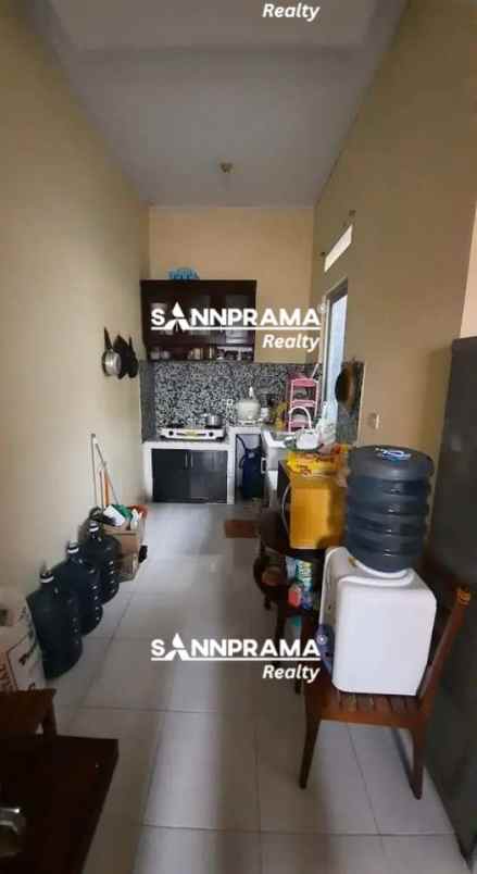 dijual rumah siap huni terawat di beji depok utara