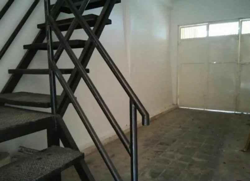 dijual rumah sinar waluyo