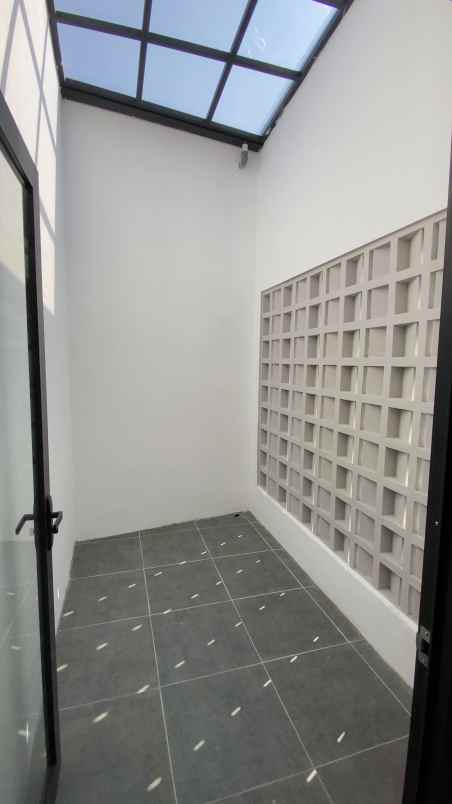 dijual rumah situgede