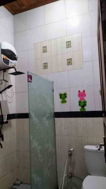dijual rumah soekarno hatta