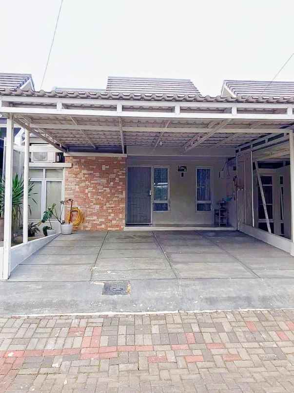 dijual rumah spring garden residence jl