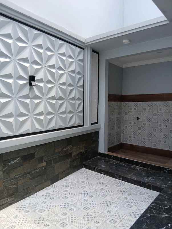 dijual rumah sukamajaya depok