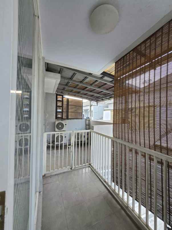 dijual rumah summarecon bekasi cluster