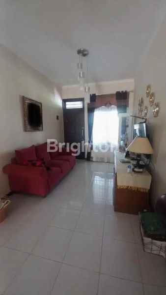 dijual rumah sutorejo prima indah