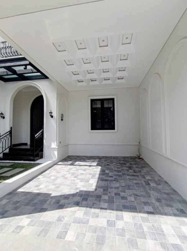 dijual rumah tajem