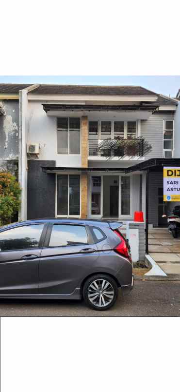 dijual rumah telaga golf depok