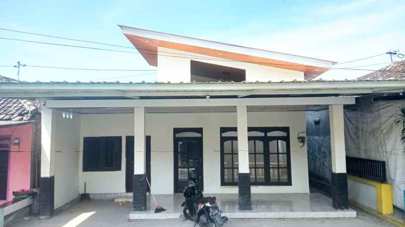 dijual rumah tengah kota mojosari mojokerto