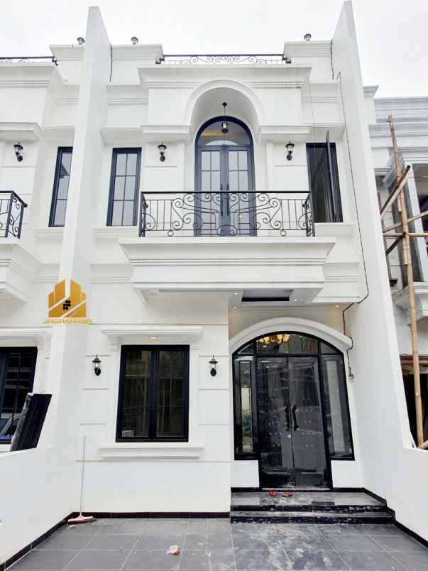 dijual rumah trjap036