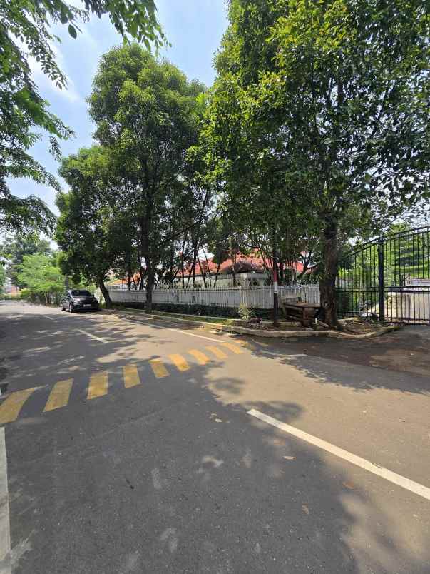 dijual rumah waringin permai