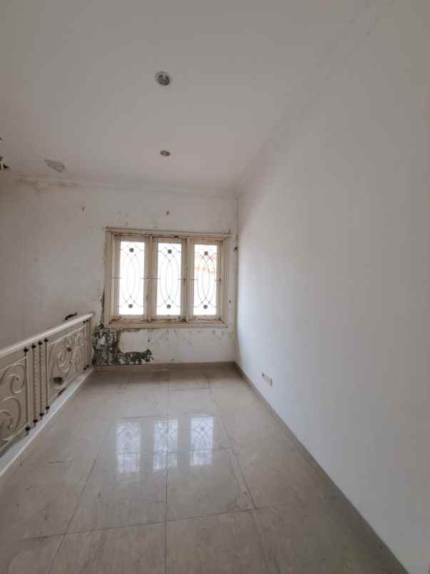 dijual rumah wisata bukit mas