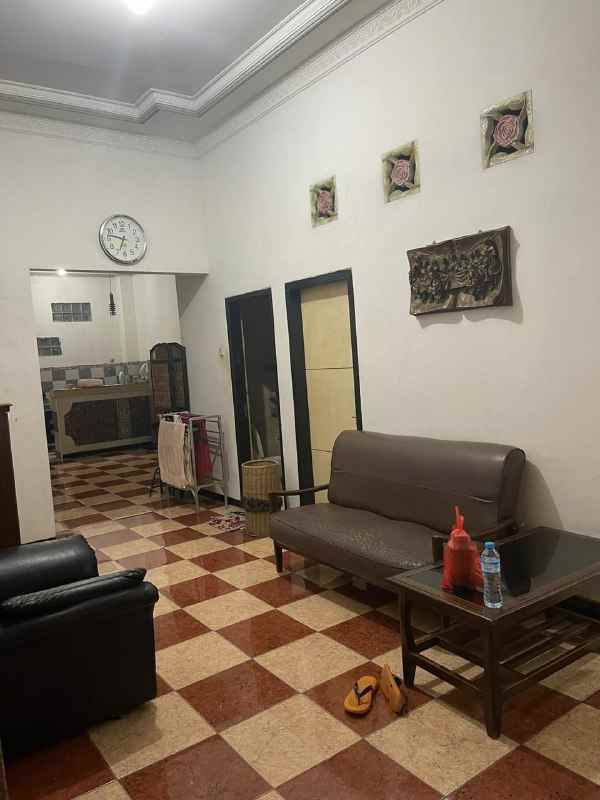 dijual rumah wisma mukti