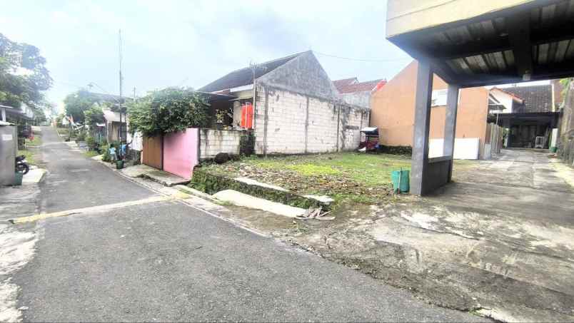 dijual tanah banjarsari surakarta