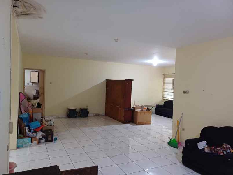 dijual tanah di cempaka putih timur