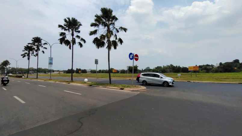 dijual tanah jl grand lake boulevard