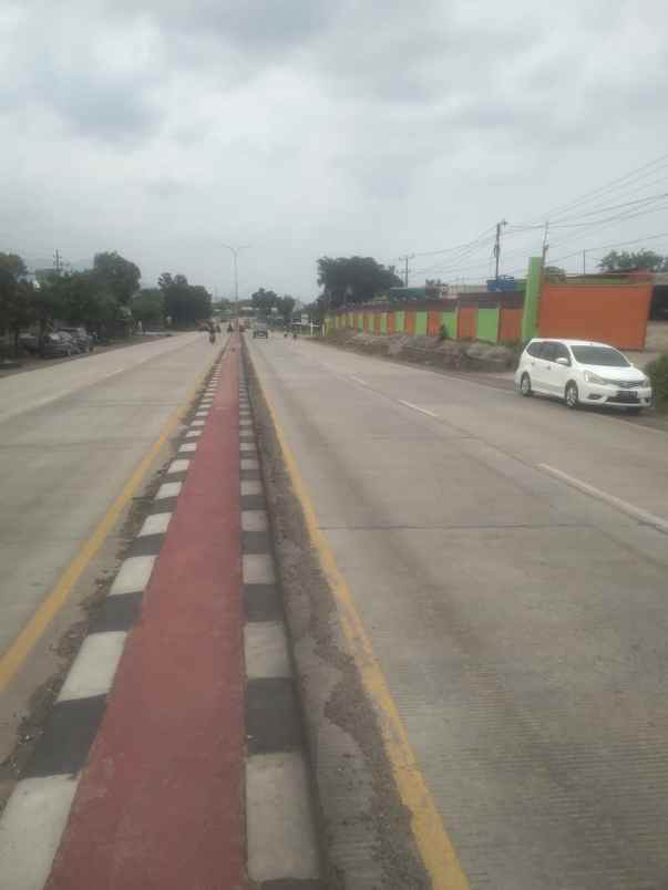 dijual tanah jl soekarno hatta