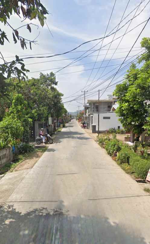 dijual tanah kampung tambakan