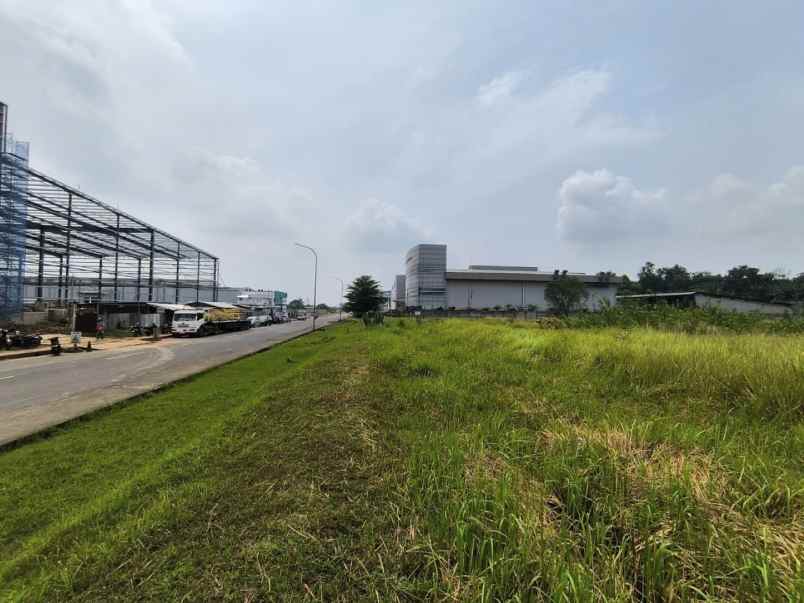 dijual tanah kawasan industri mm2100