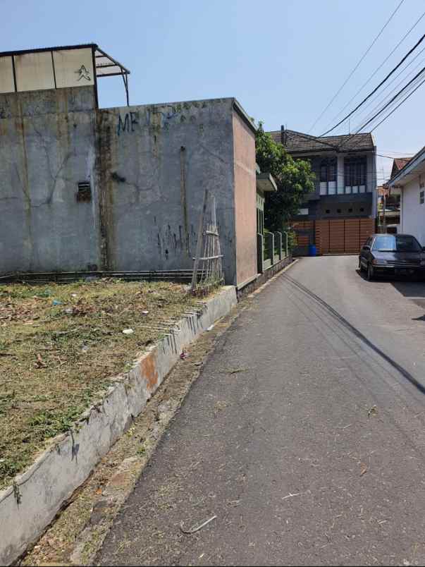 dijual tanah komplek megabrata ciwastra