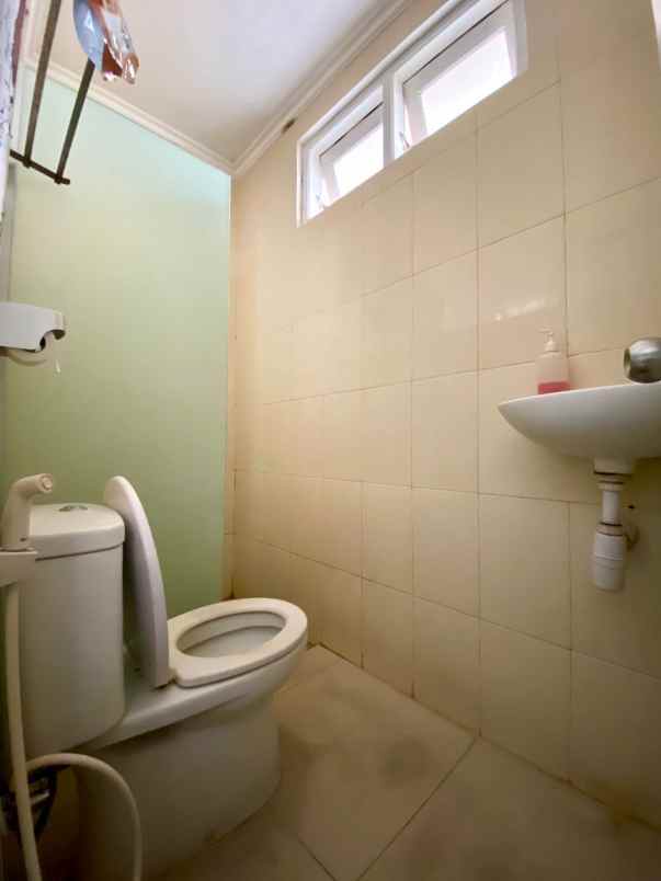 dijual villa sinduharjo ngaglik sleman