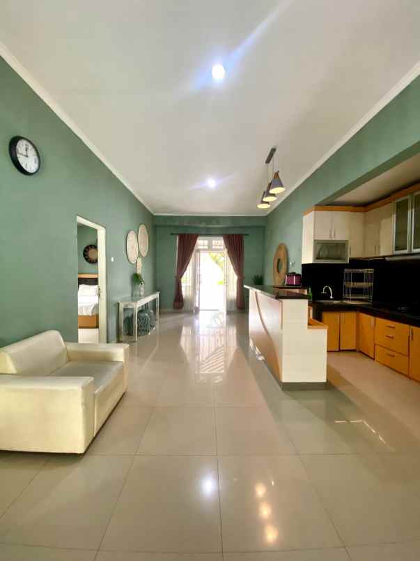 dijual villa sinduharjo ngaglik sleman