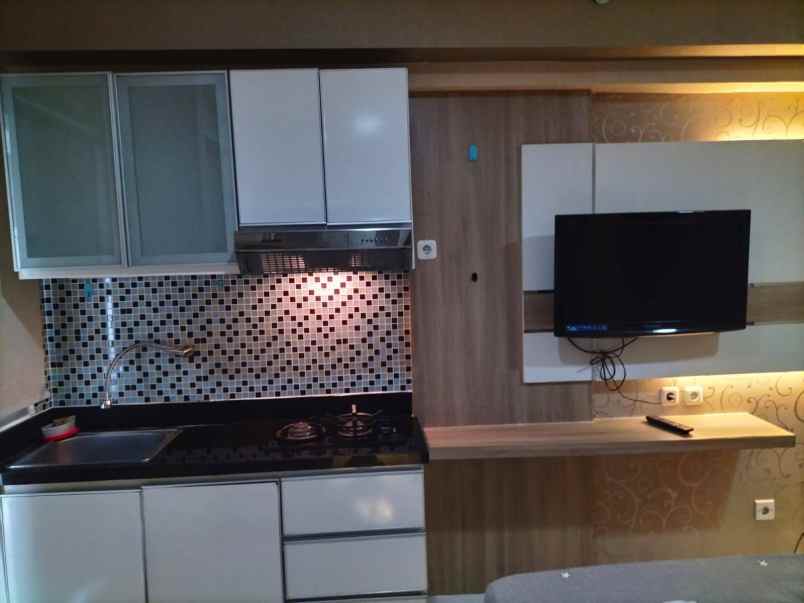 disewakan apartemen pakuwon city