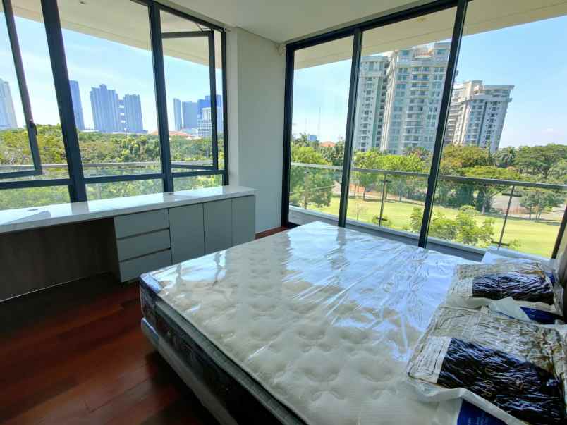 disewakan apartemen rosebay golf view baru gress