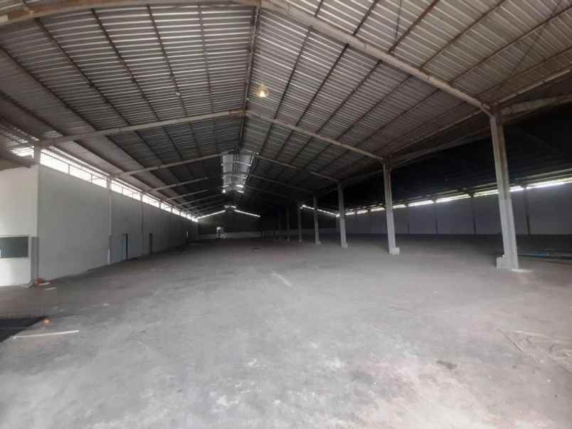 disewakan gudang di kic gatsu semarang