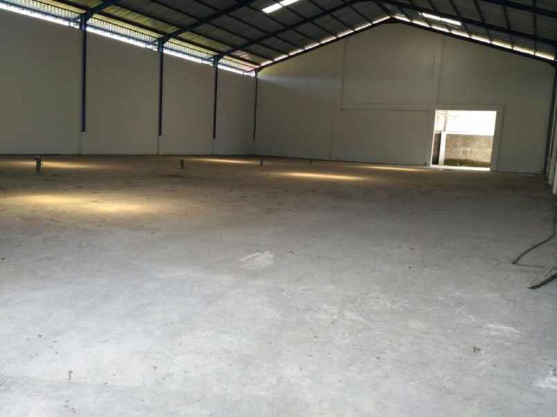 disewakan gudang di pakisaji malang