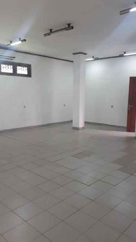 disewakan ruko gudang kantor raya jemursari