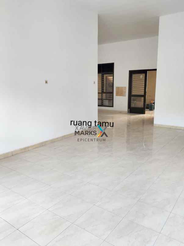 disewakan rumah dan gudang ngagel jaya selatan