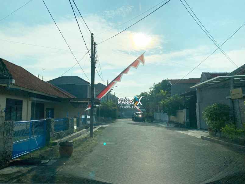 disewakan rumah dan gudang ngagel jaya selatan