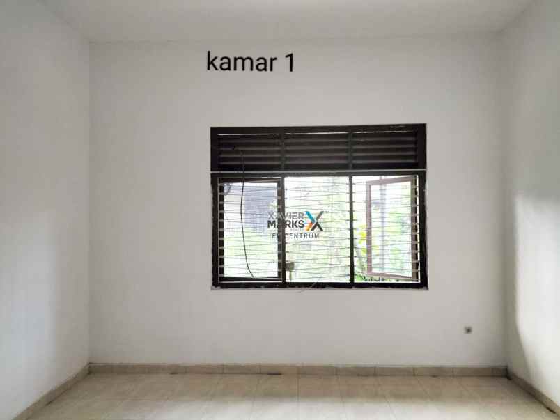 disewakan rumah dan gudang ngagel jaya selatan