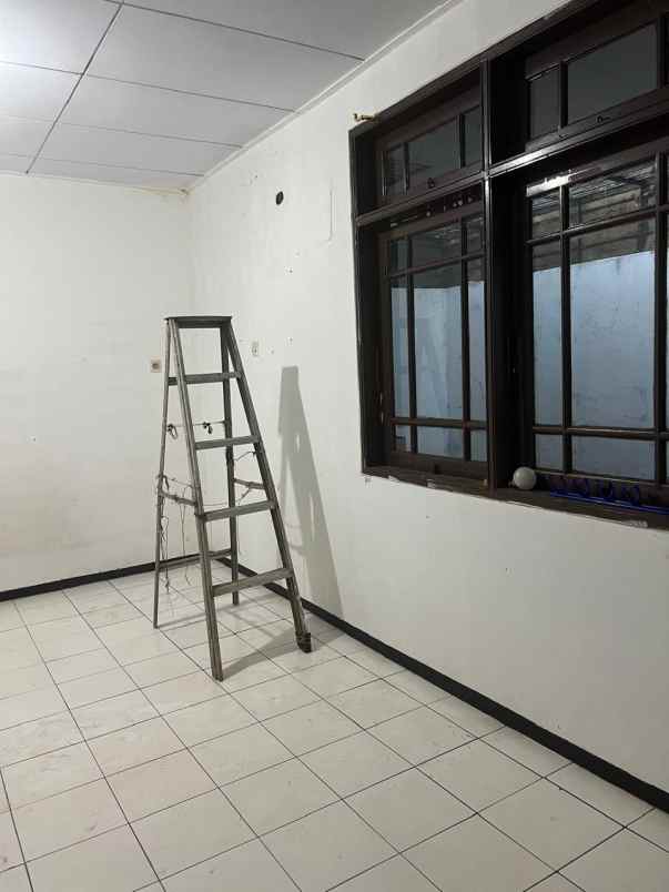 disewakan rumah janur asri