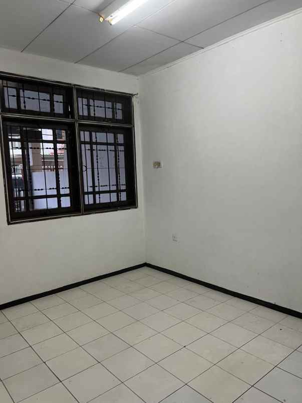 disewakan rumah janur asri