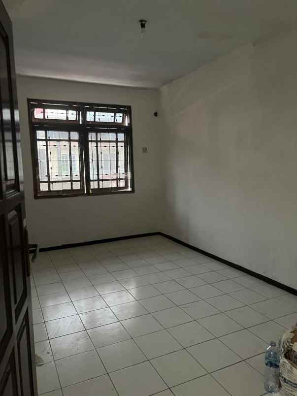 disewakan rumah janur asri