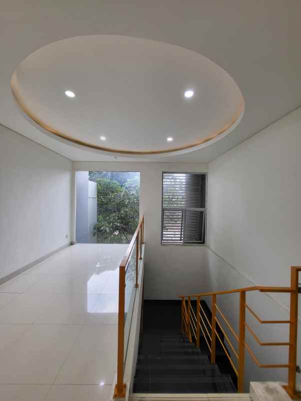 disewakan rumah jl tunda bara cilandak