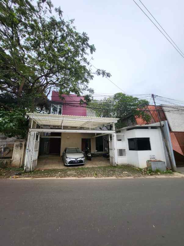 disewakan rumah jl tunda bara cilandak