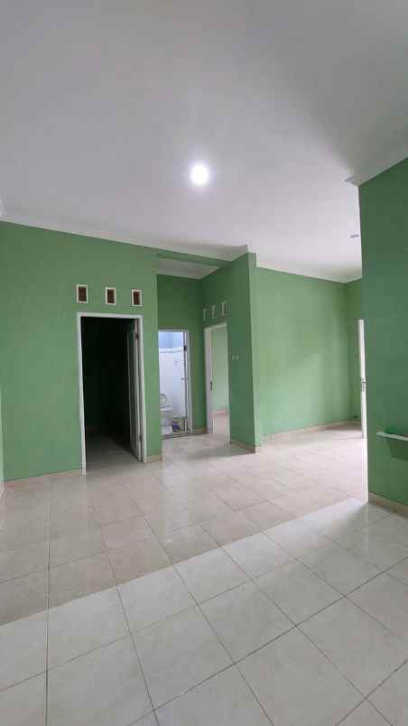 disewakan rumah pantai mentari bulak