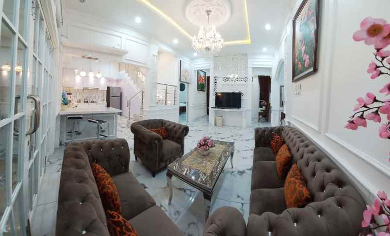 disewakan villa jl sudarno no 30 kel
