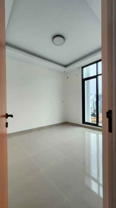 hunian cluster mewah nempel jalan raya cilangkap