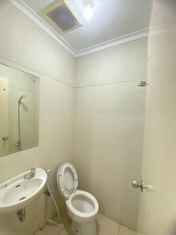 hunian kost modern ds ii kelapa dua