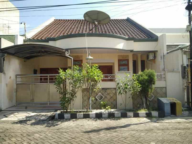 jarang ada rumah kutisari 1 5 lantai lebar 9 nego