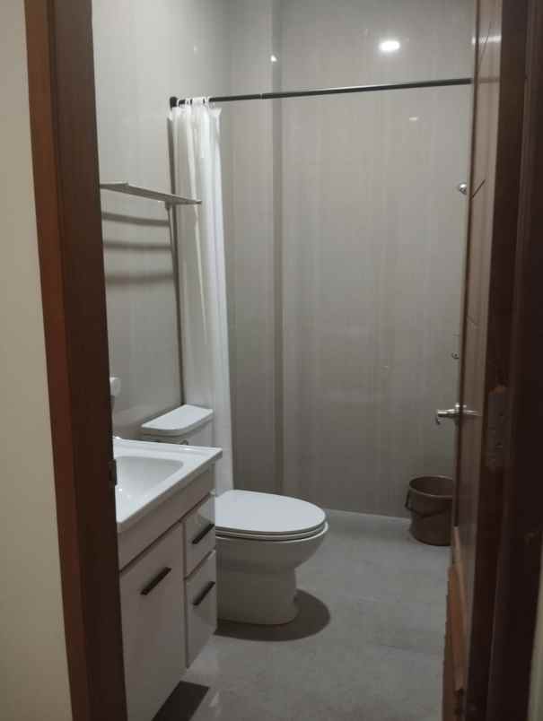 jual rumah baru kav dki meruya utara