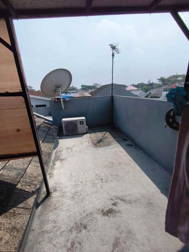 jual rumah siap huni 2 5 lantai citra gran cibubur