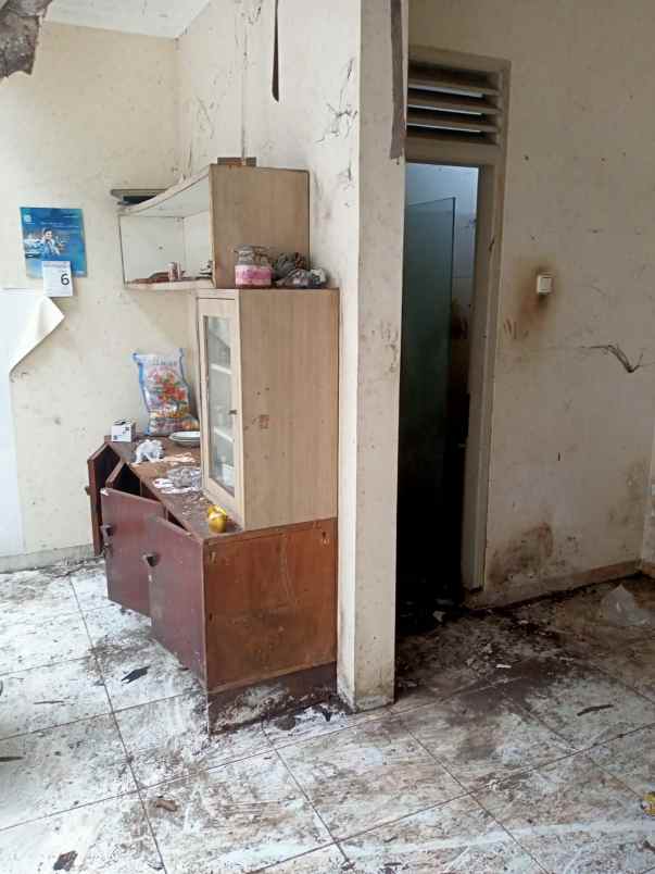 jual rumah tua kav dki meruya jak bar