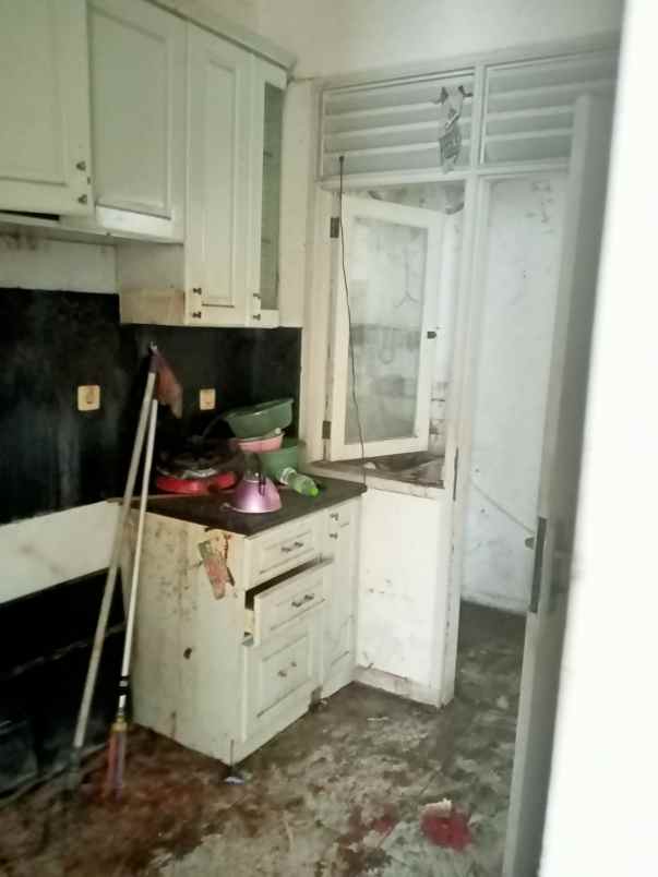 jual rumah tua kav dki meruya jak bar