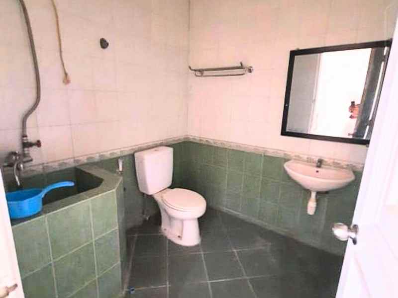 jual sewa rumah mewah shm di tenggilis surabaya