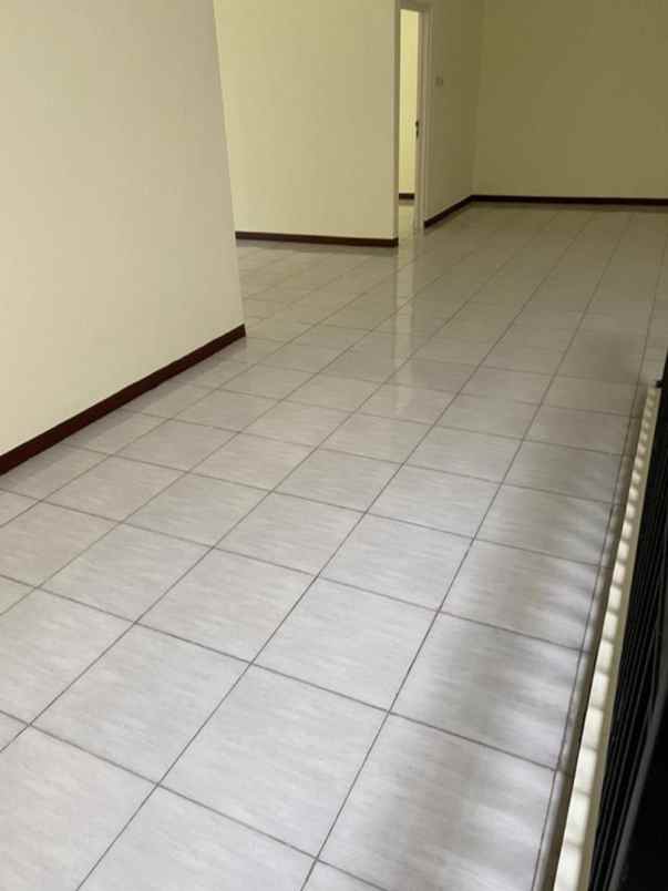 new gress lebak jaya full bangunan harga 1m an nego